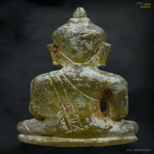 พระแก้ว บุศราคัม กรุฮอด ปางสมาธิ