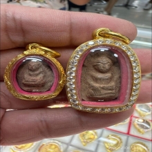 พระถ้ำเสือ เนื้อดิน จ.สุพรรณบุรี