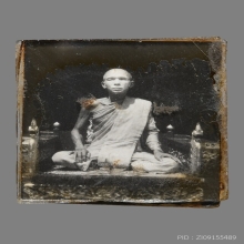 รูปถ่ายอัดกระจก พระอธิการพลาย ถาวโร วัดมะขาม จ.ปทุมธานี