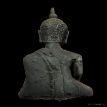 พระเงินนั่งลอยองค์ ศิลปะนครศรีธรรมราช เนื้อเงิน