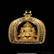 เนื้อทองคำเลี่ยมทองฝั่งเพชรท้าวเวสสุวรรณ