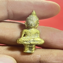 พระยอดธง       หลวงปู่หมุน