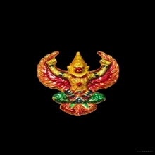 พญาครุฑ หลวงพ่อวราห์ รุ่นราชาครุฑ ปี 2566 เนื้อทองคำลงยา