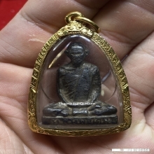 รูปเหมือนปั๊มหลวงพ่อเดิม วัดหนองโพ เนื้อตะกั่ว ปี2482