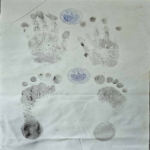 ผ้ายันต์ลายมือเท้า พ่อคลิ้ง 30 *45 ซ.ม.ยุคแรก+ปั๊มตราวัด