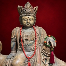 พระอวโลกิเตศวรโพธิสัตว์กวนอิม อายุ 300-400 ปี 