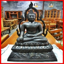 พระบูชาหลวงพ่อเพชร รุ่นเปิดศาล ฝีมือการปั้นของอ.ประทีป คชบัว