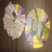 ใบประกาศงานใหญ่มากมาย